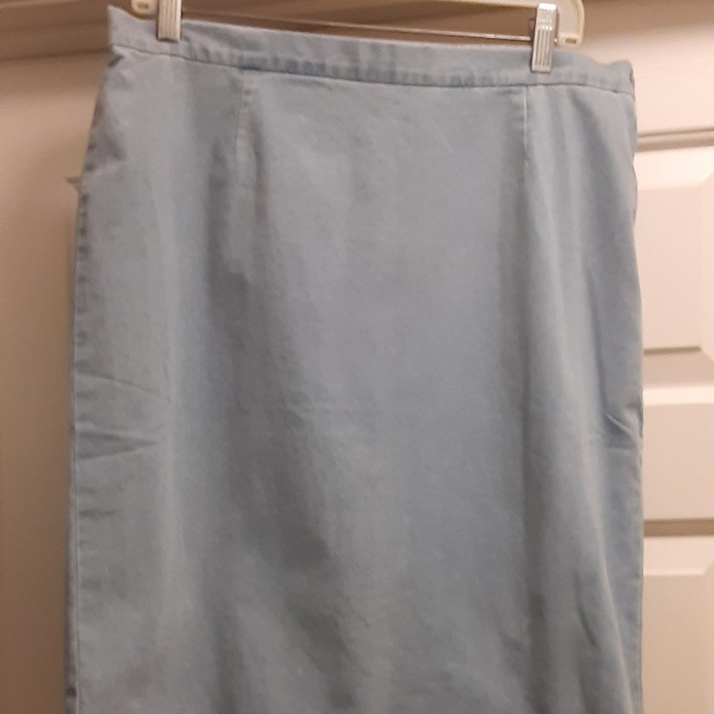 Joan Rivers Denim Slim Skirt